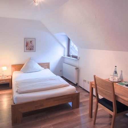 Hotel Ovelgoenner Hof Букстехуде Экстерьер фото